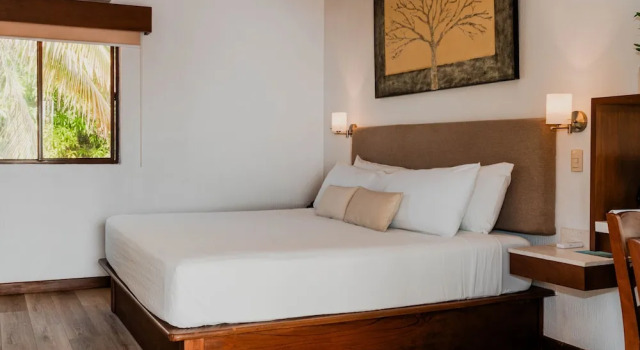 Boca Olas Resort Villas