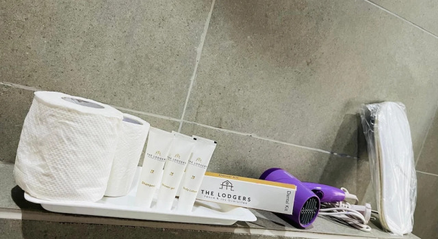Апартаменты Luxury The Lodgers Luxury 1 BHK Serviced Apartment in Gurugram Near Millennium City Centre Metro