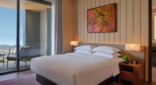 Люкс Hyatt Regency Kuala Lumpur at KL Midtown