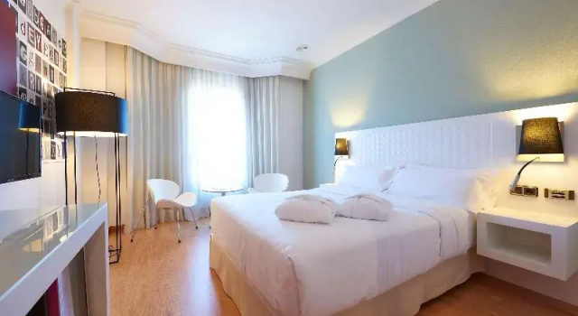 Двухместный номер Premium Hotel Vigo Los Galeones, Affiliated by Meliá