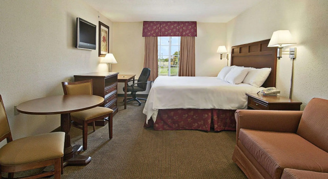 Двухместный номер Standard Super 8 by Wyndham Bowling Green North