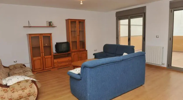 Apartamento Turístico La Casa del Gato, Book Lejlighed Hoteller i La Ribera Navarra med parkering, Parkering