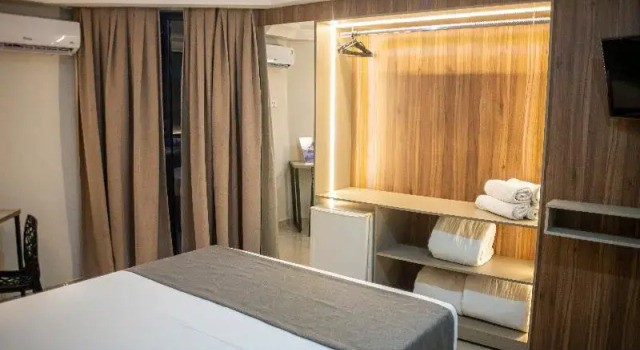 Четырёхместный номер Standard с балконом Hotel Portinari Centro