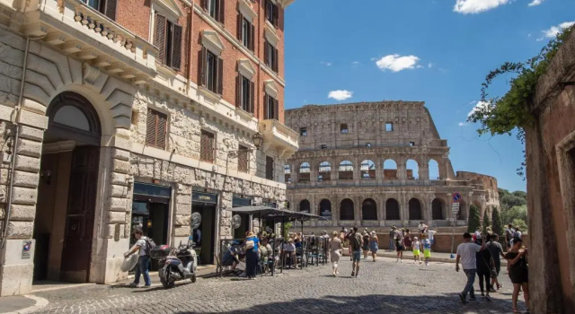 Magia at Colosseum, Забронировать Гостевой дом Гостевые дома Рима, рядом с Монумент Виктора Эммануила II, Гостевой дом