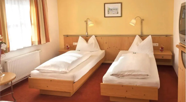 Четырёхместный номер Standard Hotel Kohlpeter