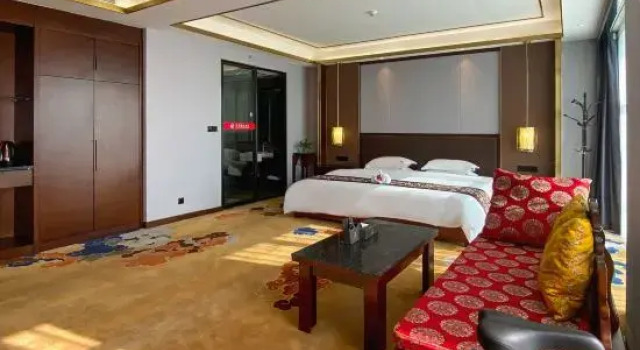 Люкс Executive Gold Phoenix Hotel