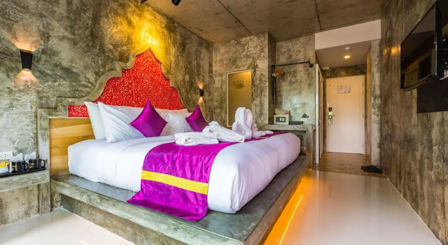 Двухместный номер Deluxe с балконом Maneetel Krabi Beachfront-SHA Plus