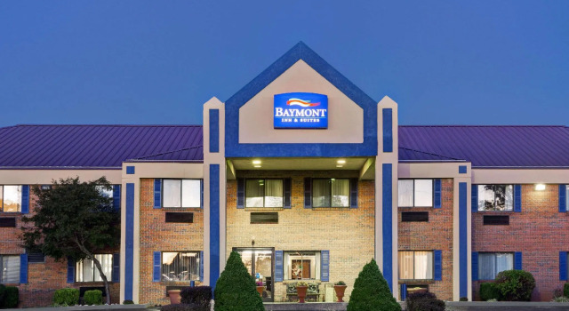 Четырёхместный номер Standard Clarion Pointe Harrodsburg-Danville