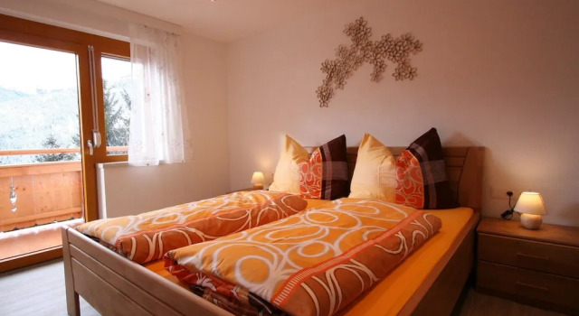 Comfortable Apartment in Hopfgarten im Brixental With Garden, Забронировать Апартаменты/квартира Апартаменты Тироля, Апартаменты/квартира