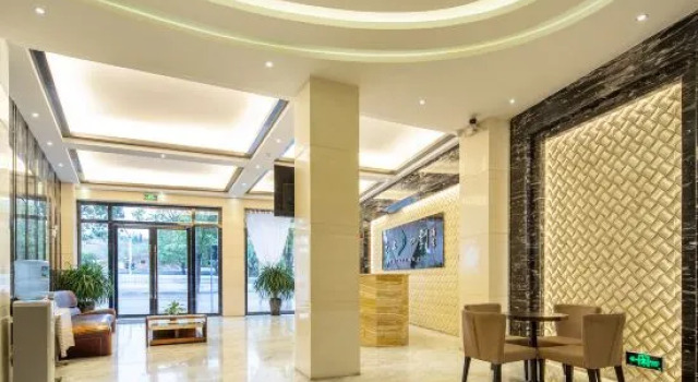 Chuxiong Shangjia Hotel