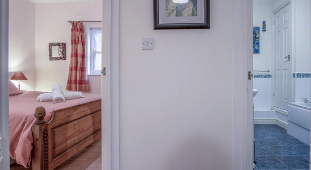 Arcadia - 1 Bedroom Apartment - Tenby