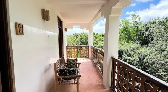 Номер Standard Karibu Maisha Lodge
