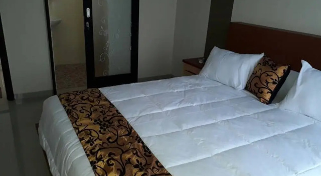 Семейная вилла с 5 комнатами Intan Legian Seminyak Villa