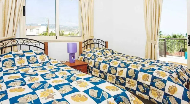 Villa Coralia Dream 12, Забронировать Вилла Виллы района Пафоса, рядом с Пляж Кирениас, Вилла