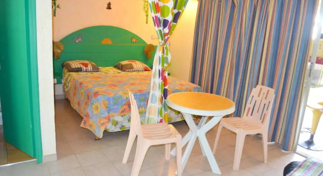 Studio in Sainte Anne, With Wonderful sea View, Furnished Garden and W