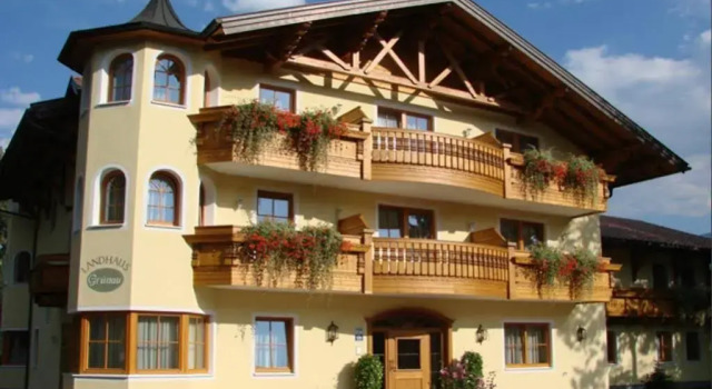 Landhaus Grünau, Rezervovat Rekreační dům Chaty v Flachgau, Chalupa
