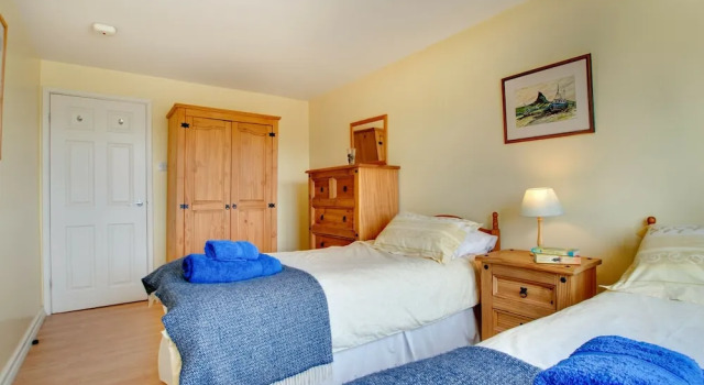 A Delightful Coastal Apartment Near the Beach