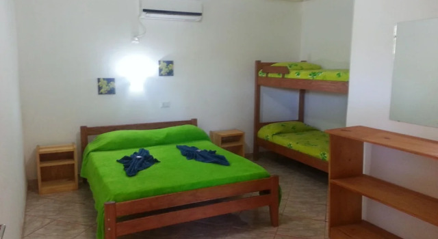 Четырёхместный номер Standard Residencial Amigos
