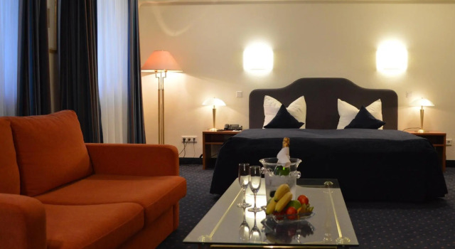 Полулюкс Trip Inn Hotel Uebachs