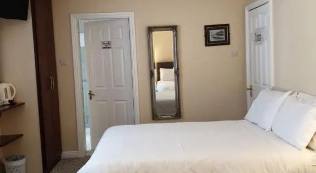 Номер Standard Murphys Pub and Bed & Breakfast
