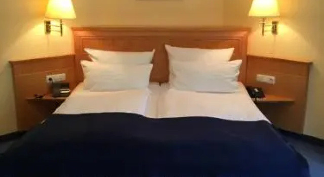 Hotel Springiersbacher-Hof, Забронировать Отель Отели Трабен-Трарбах с парковкой, Парковка