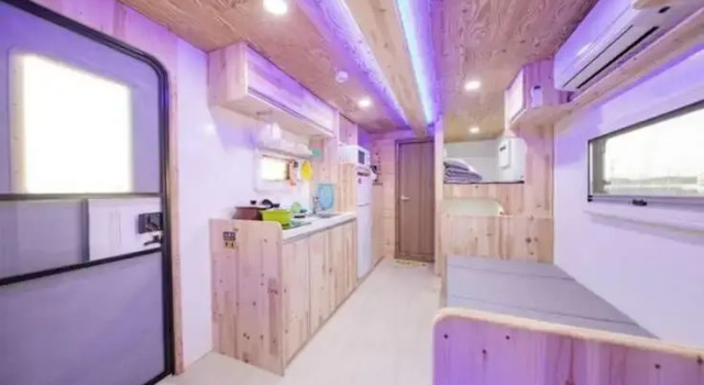 Gangneung Base Camp Caravan Glamping