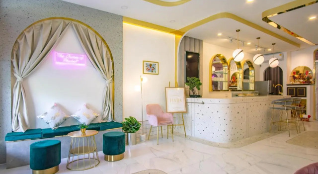 Isara Boutique Hotel and Cafe