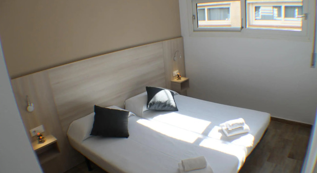 Rescator Resort 325 in Roses