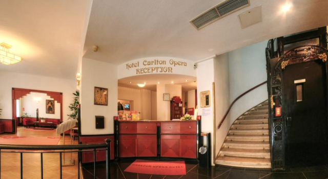 Carlton Opera