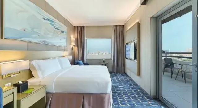 Двухместный номер Standard с балконом и с видом на город Dar Rayhaan by Rotana Al Khobar