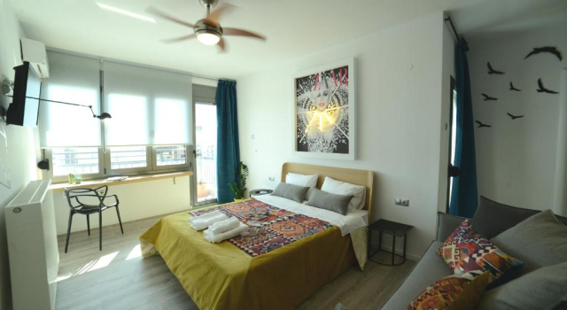 Апартаменты с балконом Mazi Rooms Ptolemeon