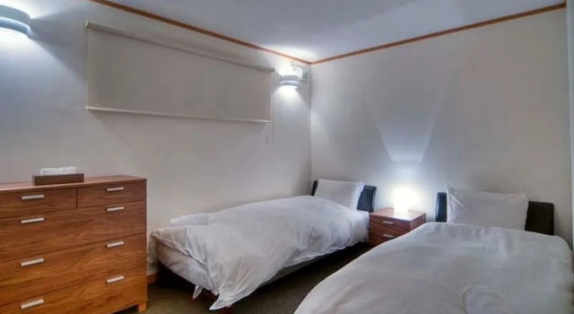 Holiday Niseko Kumajiro, Rezervovat Hotel Hotely v Niseko s parkováním, Parkování