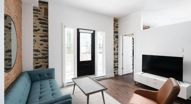 Апартаменты с балконом Sonder by Marriott Bonvoy Gare Saint Denis Apartments Downtown