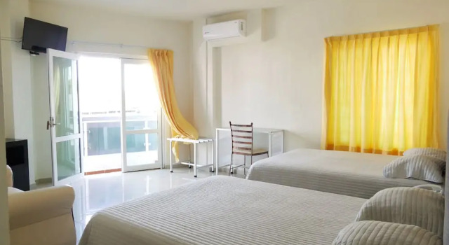 Люкс Comfort Hotel Insurgentes