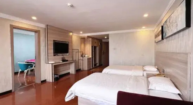 Люкс Junwang Hotel Longjiang