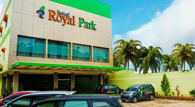 Royal Park Hotel, Rezervovat Hotel Hotely v Kalimantan se snídaní, Snídaně