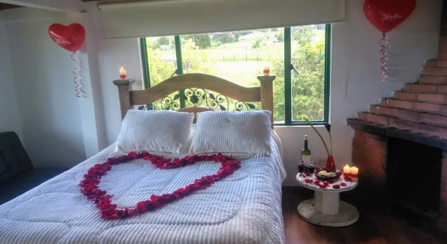 Iwoka Ecoturismo, Boek Hotel La Calera Cundinamarca