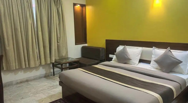 Itsy Hotels Svaruchi Inn, Забронировать Бутик-отель Отели Нью-Дели с парковкой, Парковка