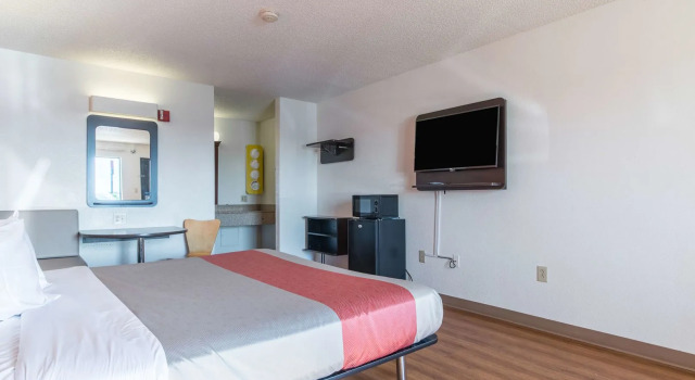 Super 8 by Wyndham Kannapolis, Book Motel Concord North Carolina