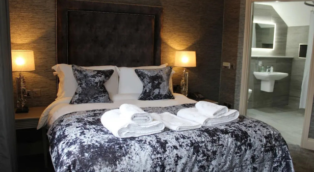Четырёхместный номер Deluxe The Lord Street Hotel; BW Signature Collection