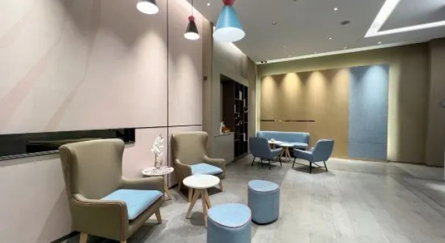 Homeinn · neo (Jiaxiang Wuzhou Xiangcheng), Prenota Hotel Hotel a Shandong con parcheggio, Parcheggio