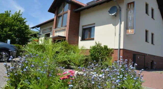 Hotel Am Sutschke- Tal, Book Hotel Hotels in Bestensee with Parking, Parking