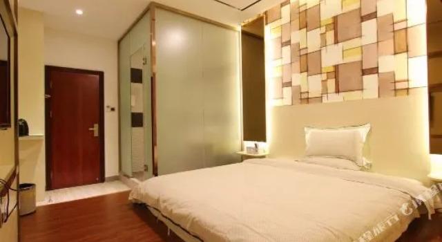 Weiguang S Hotel, Rezerwuj Hotel Hotele w Shenzhen z parkingiem, Parking