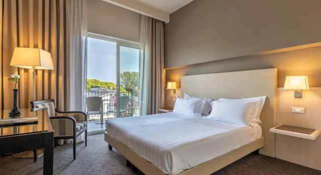 Двухместный номер Standard с балконом Villa Rosa Hotel Desenzano