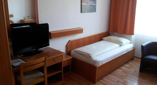 Трёхместный номер Standard Hotel Vöslauerhof