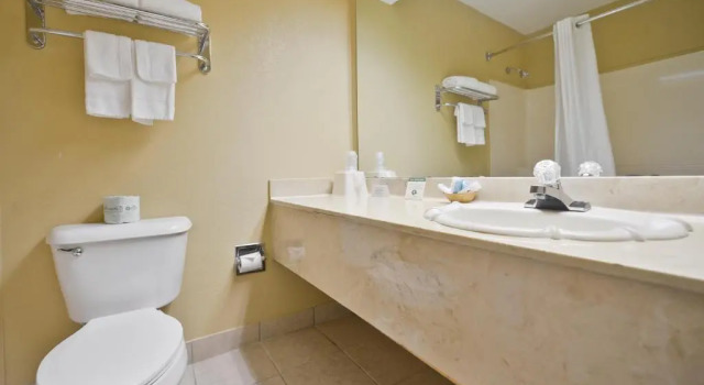 Номер Standard Best Western Shelbyville Lodge