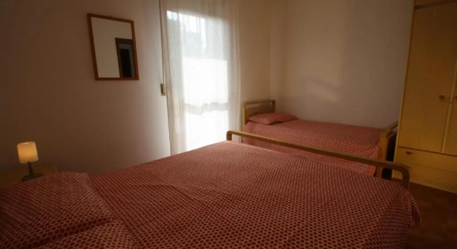 Best Apartment - 3 Bedrooms , 2 Bathrooms - Bibione Spiaggia, Забронировать Апартаменты/квартира Отели Бибионе-Пинеда с парковкой, рядом с Долина Вальгранде, Парковка