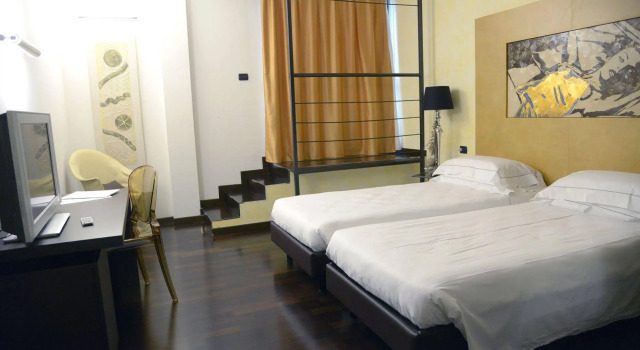 Continental Urban Art Hotel