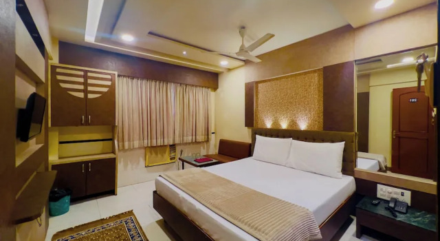 Номер Deluxe Hotel Dwaraka