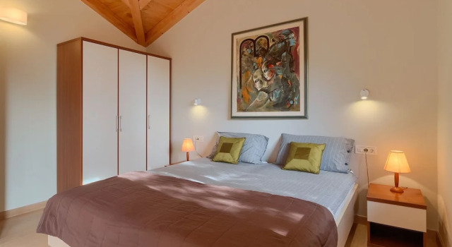Holiday House in Pula 30 m From the sea